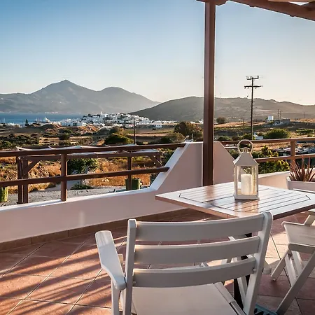 Oceanis * Adamantas (Milos)