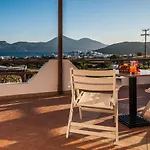 Oceanis Hotel *