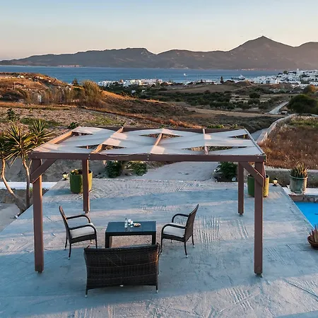 Oceanis Hotel Adamantas (Milos)