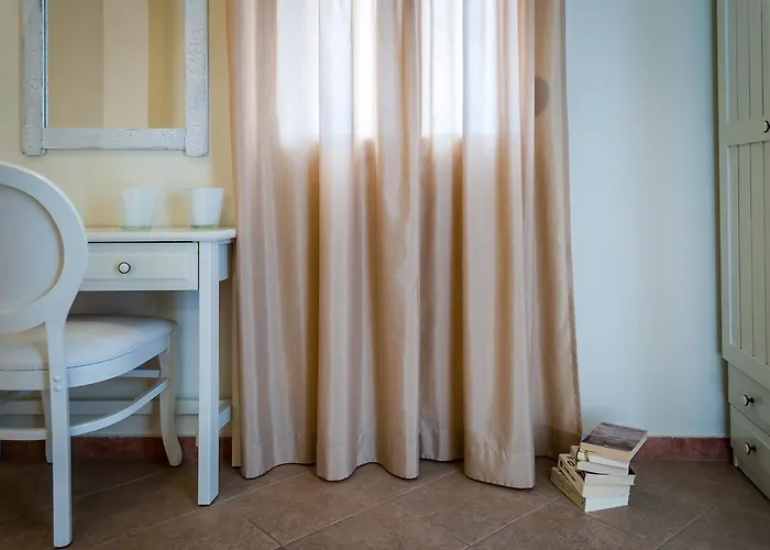 Oceanis Адамас