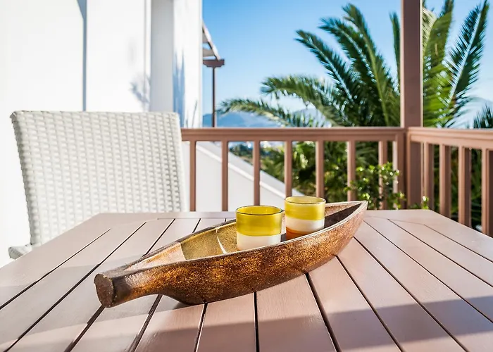 Отель Oceanis *