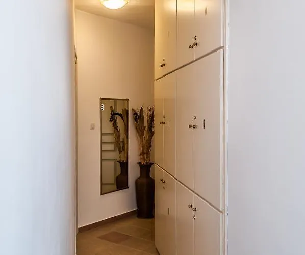 Oceanis Отель Адамас